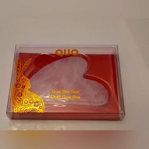 Gua Sha Tool Quo Brand Quartz Stone Spa Facial Tool